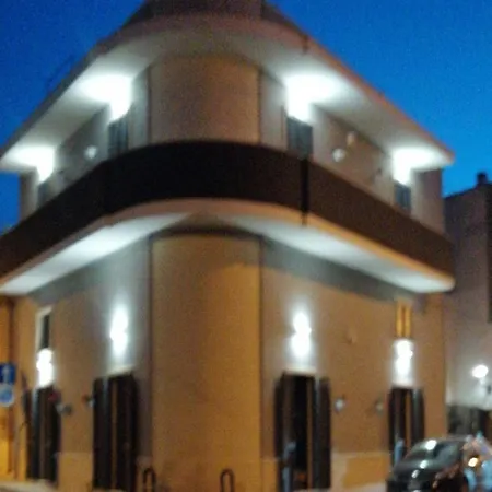 Domus Mea: Strategico Per Visitare Il Salento